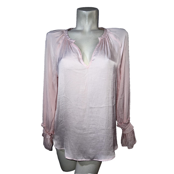 belle sky Tops - New BELLE SKY Top Women’s Sz M Pink V-neck Ruffle Long Sleeve Pullover Blouse